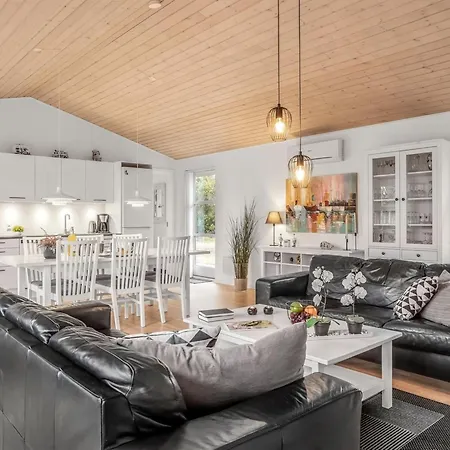Thure - 1km From The Sea By Interhome Dom wakacyjny