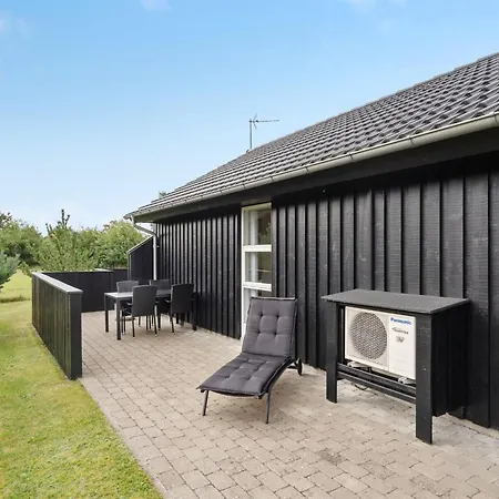 Dom wakacyjny Thure - 1km From The Sea By Interhome *