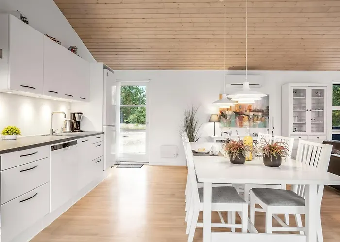 Casa vacanze Thure - 1km From The Sea By Interhome *